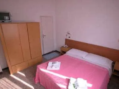 Hotel Eliseo Rimini 2*,  Italia